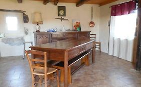 Gite Amouroux